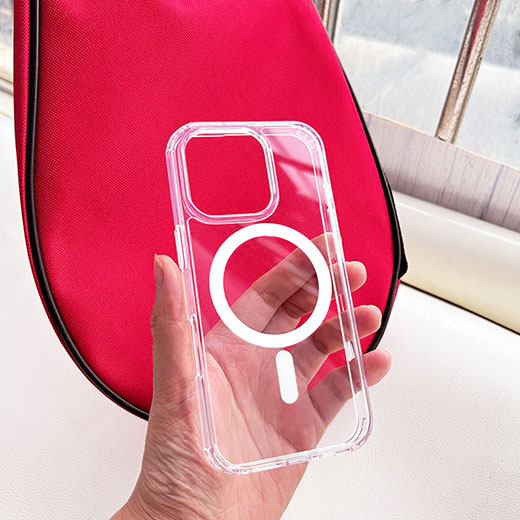 Apple iPhone 16 Pro Magnetic Case